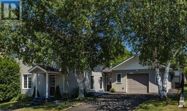 17 PEEL STREET Penetanguishene Ontario photo 2