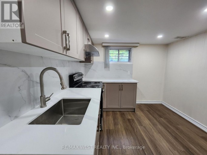 BSMT - 105 CROCUS DRIVE, Toronto (Wexford-Maryvale), Ontario, M1R4T3
