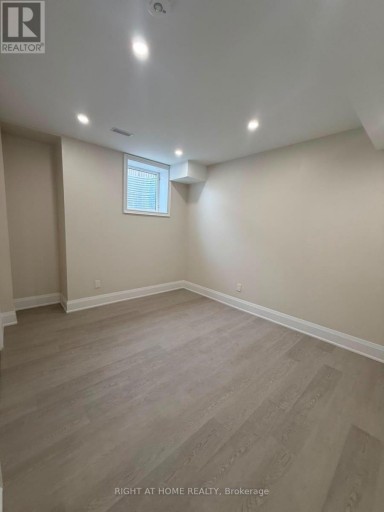 B - 2 CHESNEY CRESCENT, Vaughan (Kleinburg), Ontario, L4H4A7