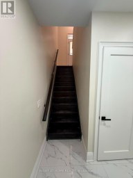 A - 2 CHESNEY CRESCENT Vaughan (Kleinburg) Ontario photo 11