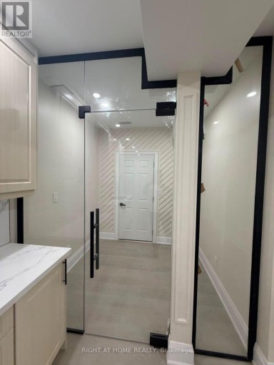 A - 2 CHESNEY CRESCENT, Vaughan (Kleinburg), Ontario, L4H4A7