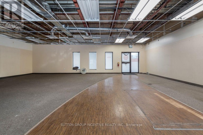 4 - 285 DUNLOP STREET W, Barrie (400 North), Ontario, L4N1C1