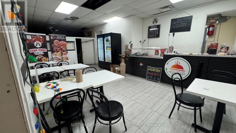 4 - 285 DUNLOP STREET W, Barrie (400 North), Ontario, L4N1C1