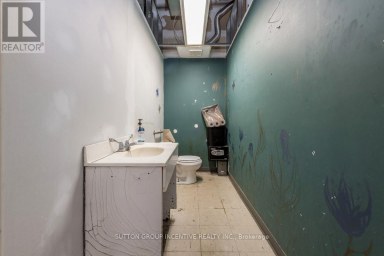 4 - 285 DUNLOP STREET W Barrie (400 North) Ontario photo 9
