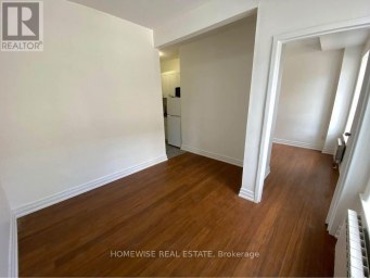 104 - 1 TRILLER AVENUE Toronto (South Parkdale) Ontario photo 2