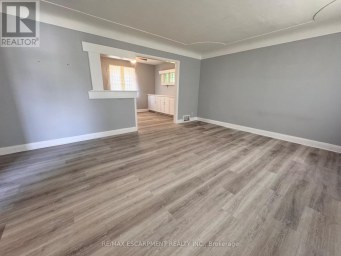 UPPER UNIT - 46 PLAINS ROAD Burlington (LaSalle) Ontario photo 3