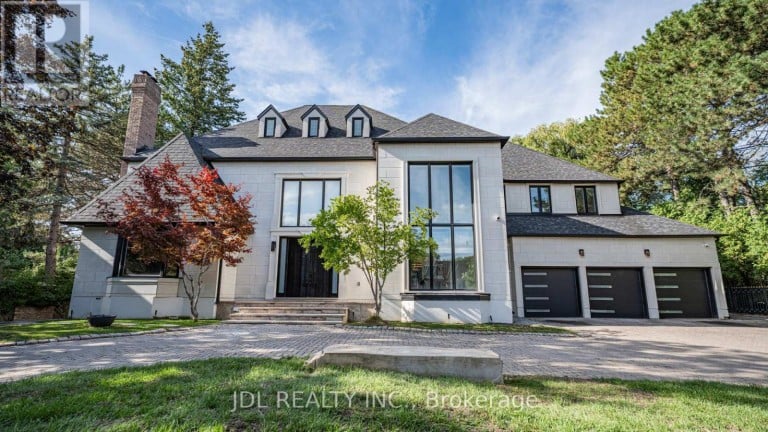 19 FIFESHIRE ROAD, Toronto (St. Andrew-Windfields), Ontario, M2L2G4