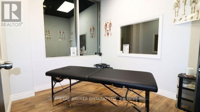 UNIT 7 - ROOM 1 & 2 - 71 INNOVATION DRIVE, Vaughan (West Woodbridge), Ontario, L4H0S3