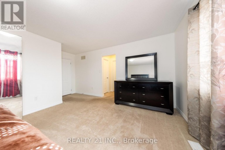 54 TYSONVILLE CIRCLE, Brampton (Northwest Brampton), Ontario, L7A4B1