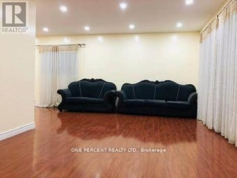 32 CADDY DRIVE Toronto (Woburn) Ontario photo 3