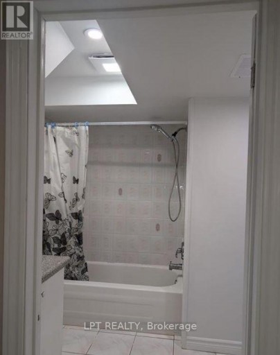 BASEMENT - 226 ST JOAN OF ARC AVENUE, Vaughan (Maple), Ontario, L6A3C1