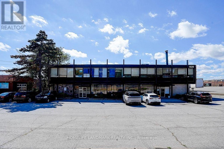 1820 MIDLAND AVENUE, Toronto (Dorset Park), Ontario, M1P3C2