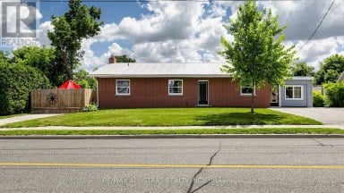 43 TORONTO STREET N Uxbridge Ontario photo 1