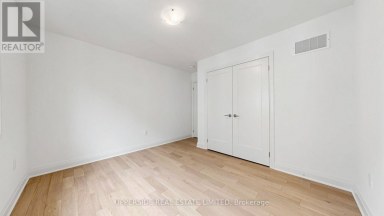 241 VILLAGE GATE DRIVE Wasaga Beach Ontario photo 28