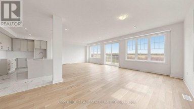 241 VILLAGE GATE DRIVE Wasaga Beach Ontario photo 3
