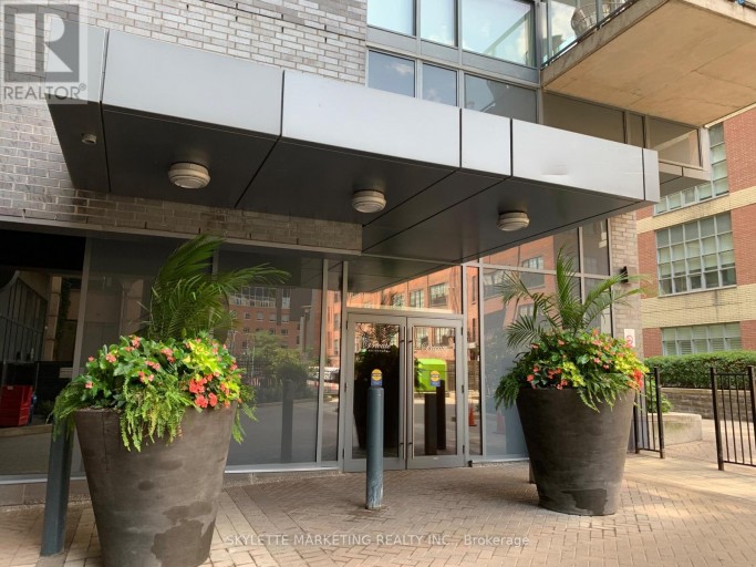 1017 - 478 KING STREET W, Toronto (Waterfront Communities), Ontario, M5V0A8