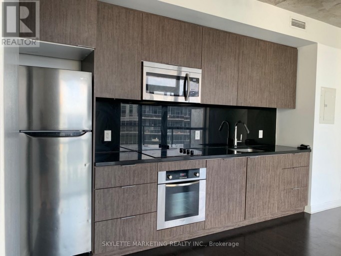 1017 - 478 KING STREET W, Toronto (Waterfront Communities), Ontario, M5V0A8