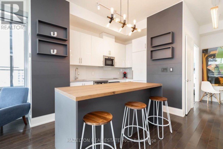 PH103 - 460 ADELAIDE STREET E, Toronto (Moss Park), Ontario, M5A0E7