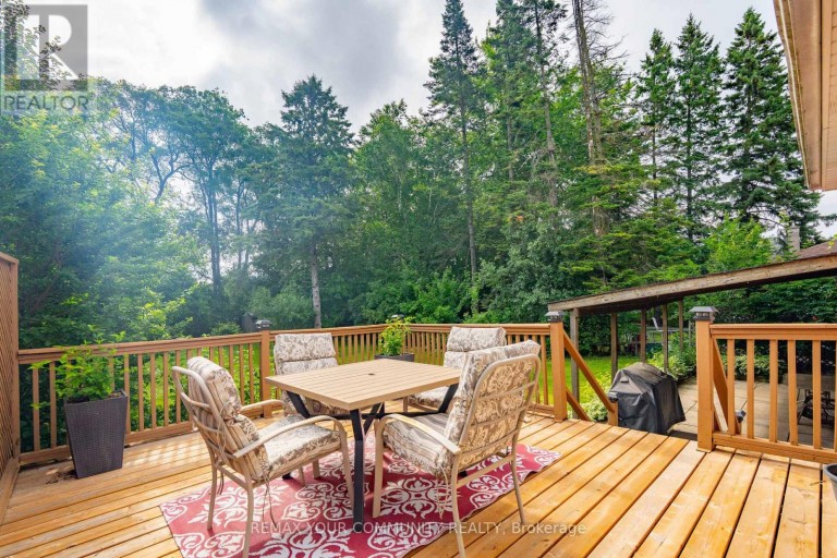 35 NETHERFORD ROAD, Vaughan (Maple), Ontario, L6A1C7
