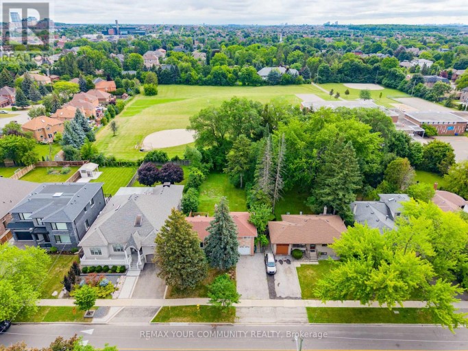 35 NETHERFORD ROAD, Vaughan (Maple), Ontario, L6A1C7