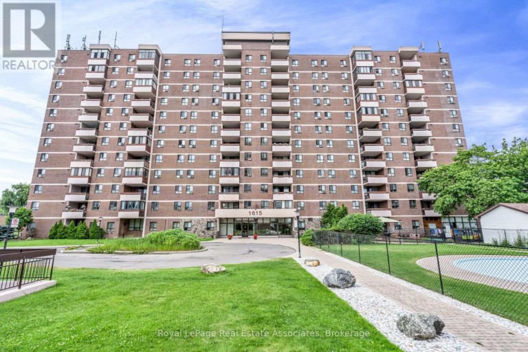 1108 - 1615 BLOOR STREET, Mississauga (Applewood), Ontario, L4X1S2