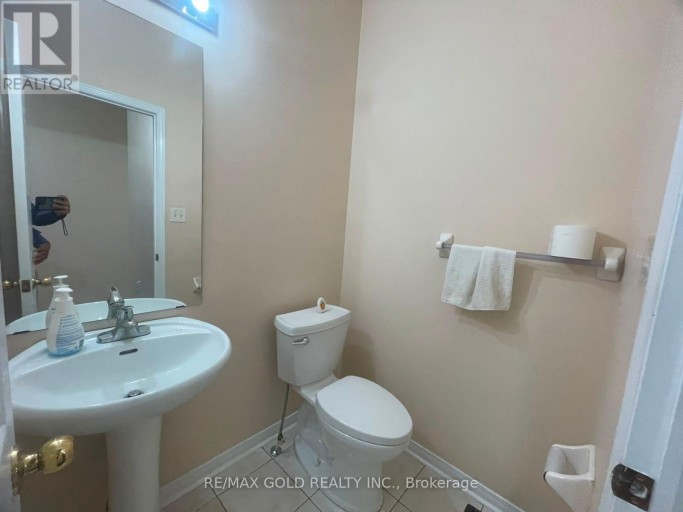 20 KINCAID LANE, Markham (Middlefield), Ontario, L3S0B8