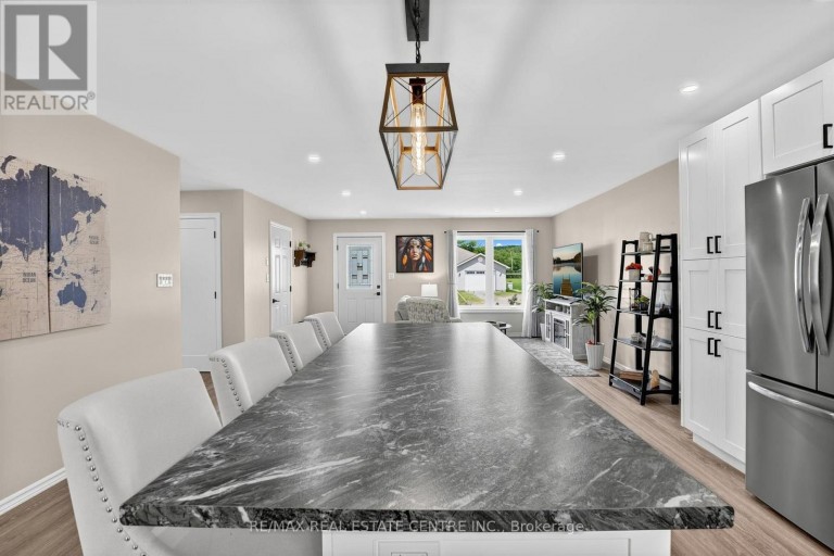 16 WILLIAMS DRIVE, Bancroft (Bancroft Ward), Ontario, K0L1C0