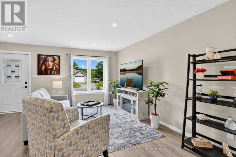 16 WILLIAMS DRIVE, Bancroft (Bancroft Ward), Ontario, K0L1C0