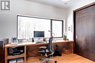 46479 OLD MAIL ROAD Meaford Ontario photo 14