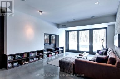 46479 OLD MAIL ROAD Meaford Ontario photo 26