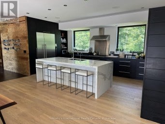 46479 OLD MAIL ROAD Meaford Ontario photo 4