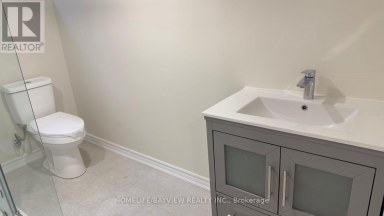 LOWER UNIT/BASEMENT - 128 ADAM PLACE Newmarket (Bristol-London) Ontario photo 17