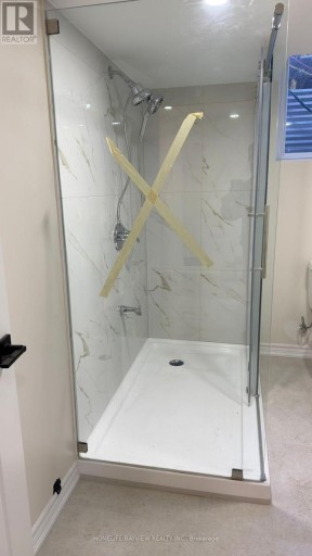 LOWER UNIT/BASEMENT - 128 ADAM PLACE, Newmarket (Bristol-London), Ontario, L3Y8C4