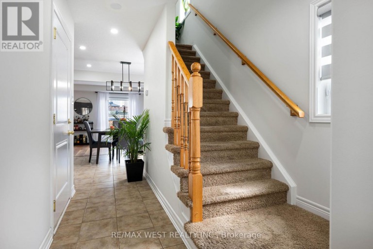 70 - 124 PARKINSON CRESCENT, Orangeville, Ontario, L9W6X3