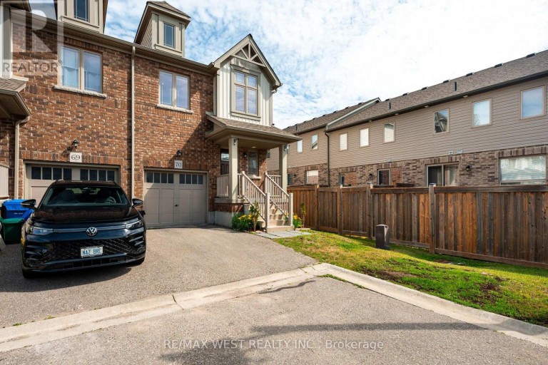 70 - 124 PARKINSON CRESCENT, Orangeville, Ontario, L9W6X3
