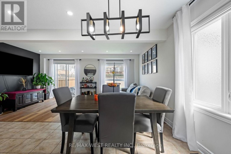 70 - 124 PARKINSON CRESCENT, Orangeville, Ontario, L9W6X3