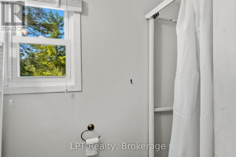 14 SOG-JE-WA-SA DRIVE, Native Leased Lands, Ontario, N0H2G0