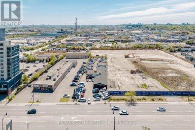 F1 - 243 QUEEN STREET E Brampton (Queen Street Corridor) Ontario photo 1