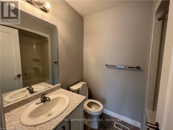 18 AQUA LANE Hamilton Ontario photo 8
