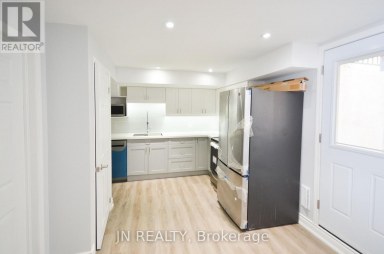 LOWER - 34 MCECHEARN CRESCENT Caledon Ontario photo 4