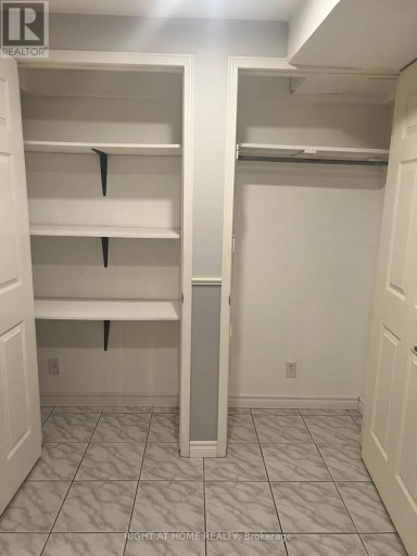 BASEMENT - 272 NAHANI WAY, Mississauga (Hurontario), Ontario, L4Z3B7