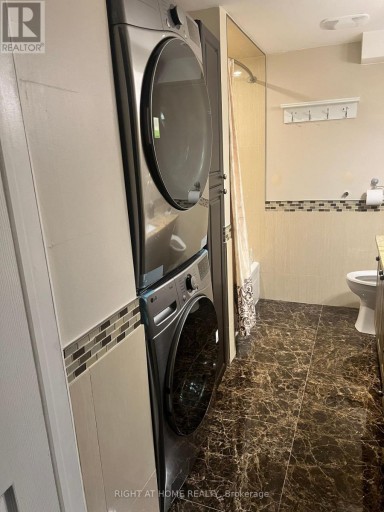 BASEMENT - 272 NAHANI WAY, Mississauga (Hurontario), Ontario, L4Z3B7