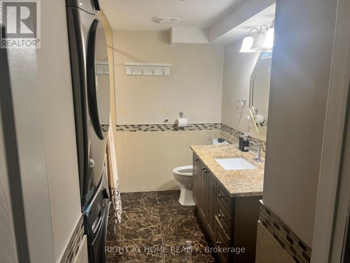 BASEMENT - 272 NAHANI WAY, Mississauga (Hurontario), Ontario, L4Z3B7