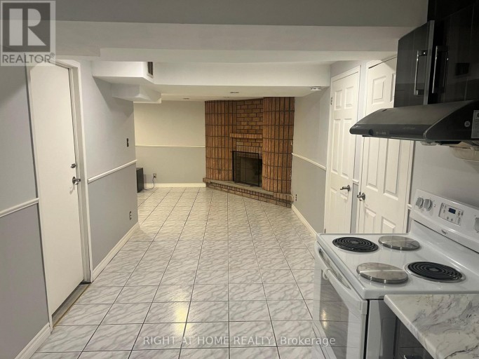 BASEMENT - 272 NAHANI WAY, Mississauga (Hurontario), Ontario, L4Z3B7