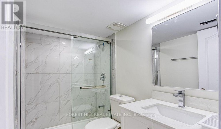 ROOM 1 - 115 AMBERLY BOULEVARD, Hamilton (Ancaster), Ontario, L9G3V2