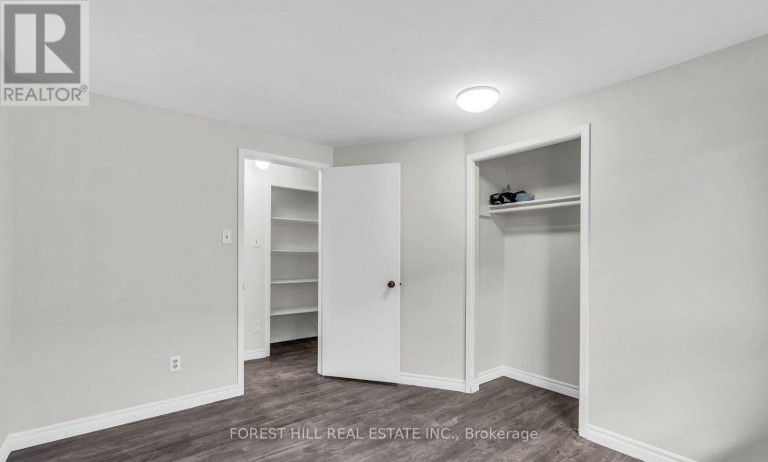 ROOM 1 - 115 AMBERLY BOULEVARD, Hamilton (Ancaster), Ontario, L9G3V2