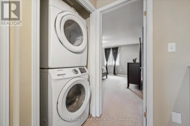 38 - 210 DAWN AVENUE Guelph (Clairfields/Hanlon Business Park) Ontario photo 11