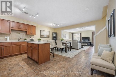 38 - 210 DAWN AVENUE Guelph (Clairfields/Hanlon Business Park) Ontario photo 2