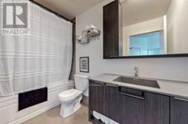 219 - 99 THE DONWAY W Toronto (Banbury-Don Mills) Ontario photo 9
