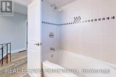 MAIN2ND - 54 LADYSLIPPER COURT Markham (Bayview Glen) Ontario photo 16